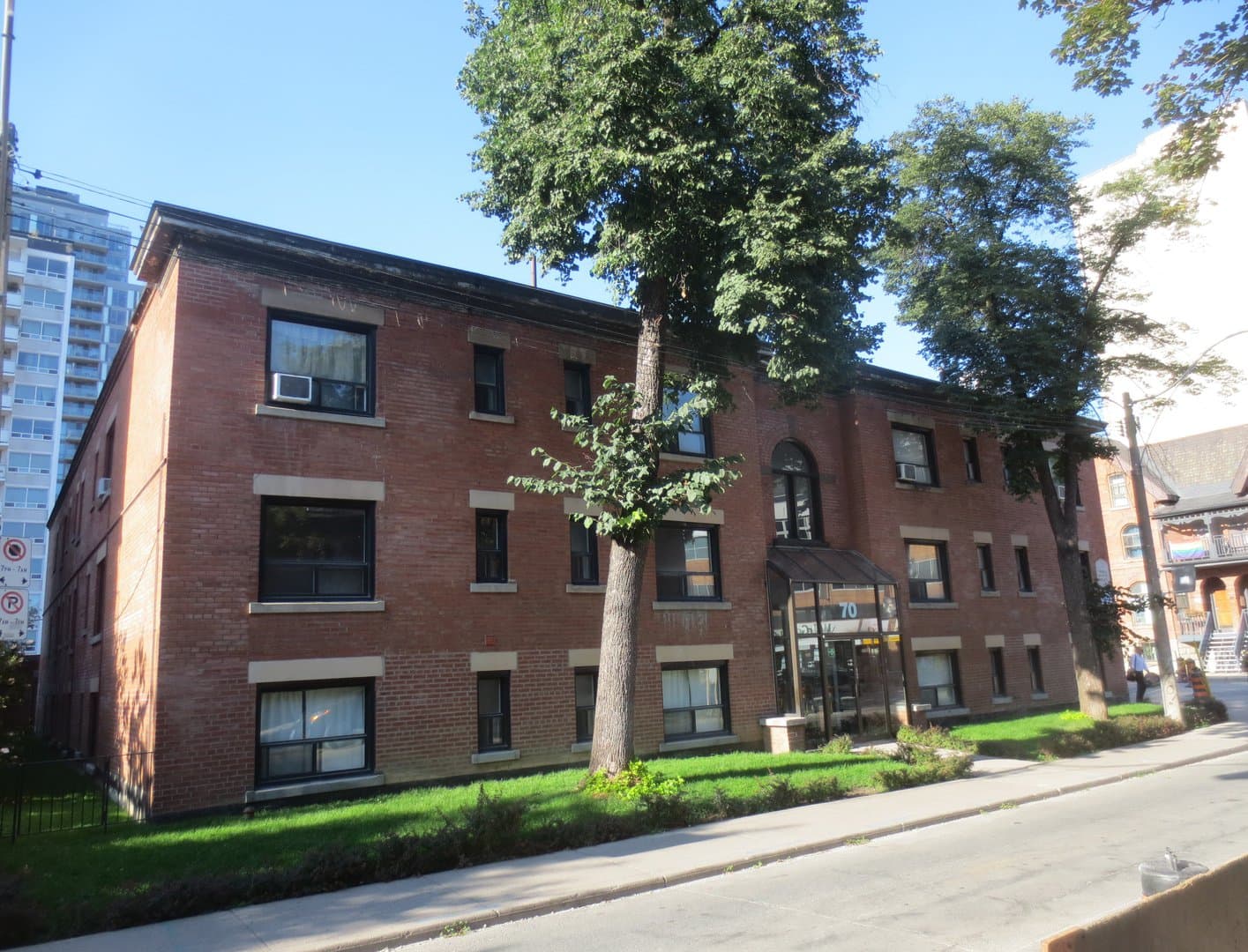 70 Gloucester Street - Photo 1