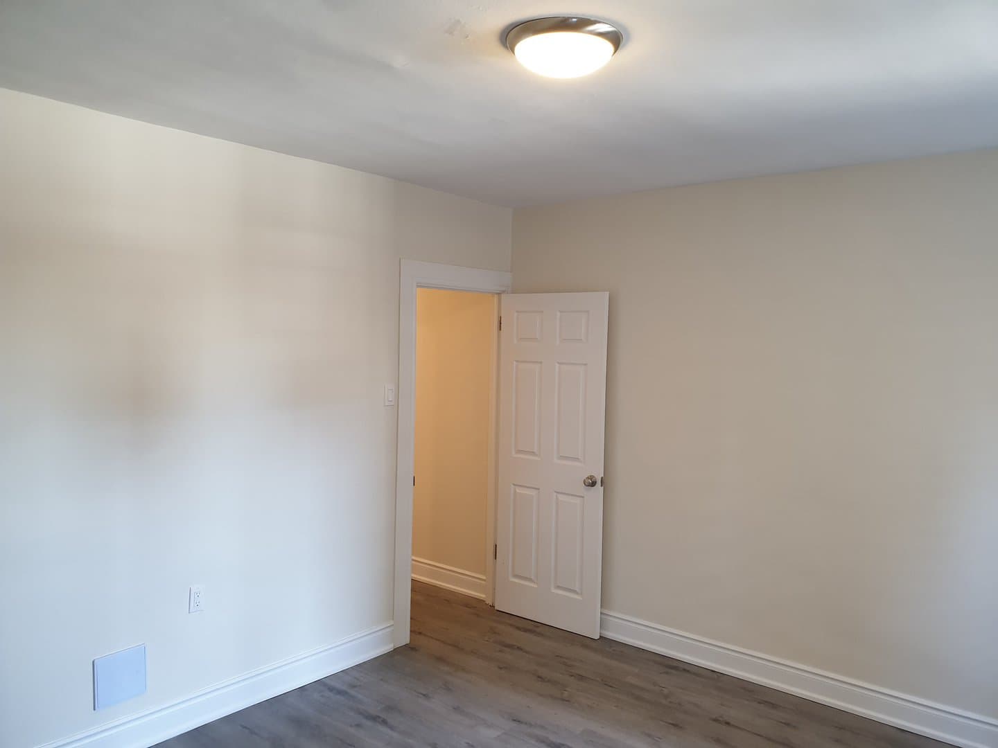 40 Isabella Street - Photo 3