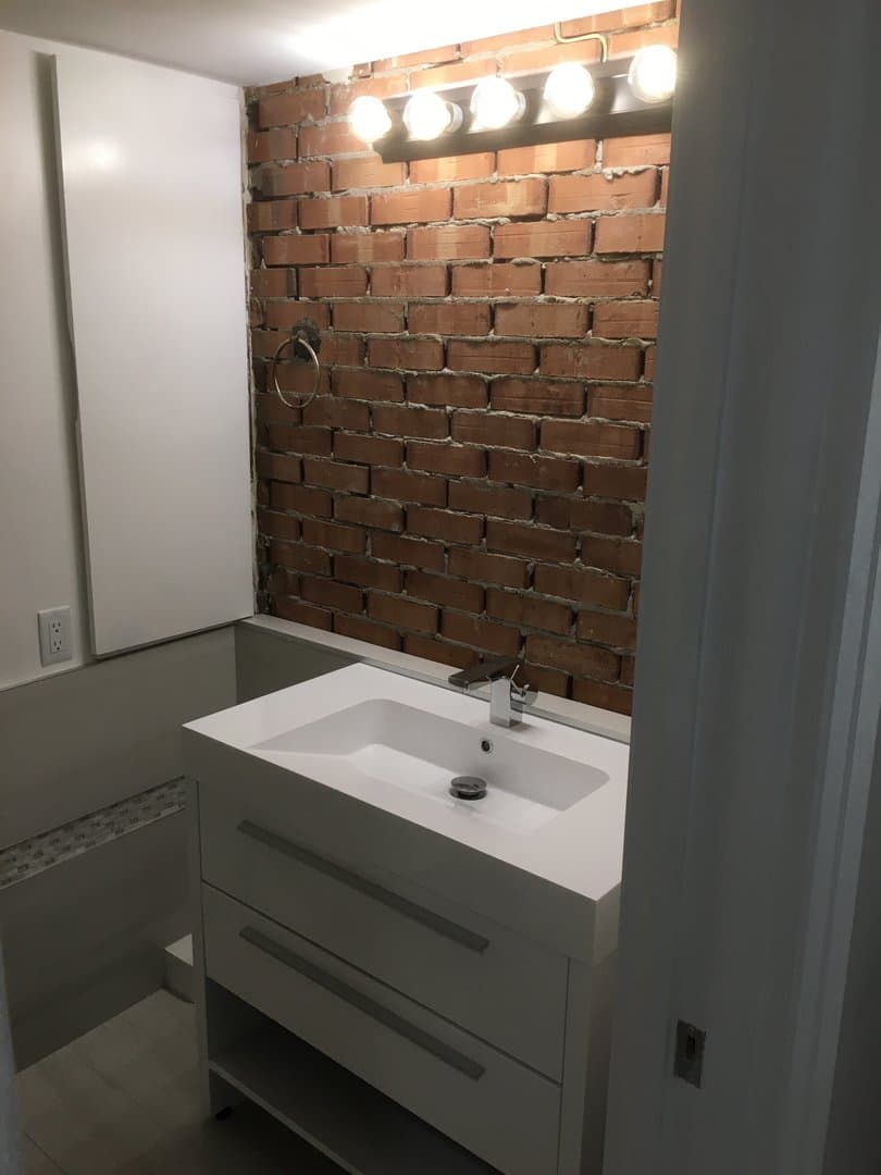 131 Gough Avenue - Photo 2