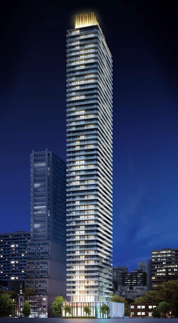 42 Charles Street East - Photo 1
