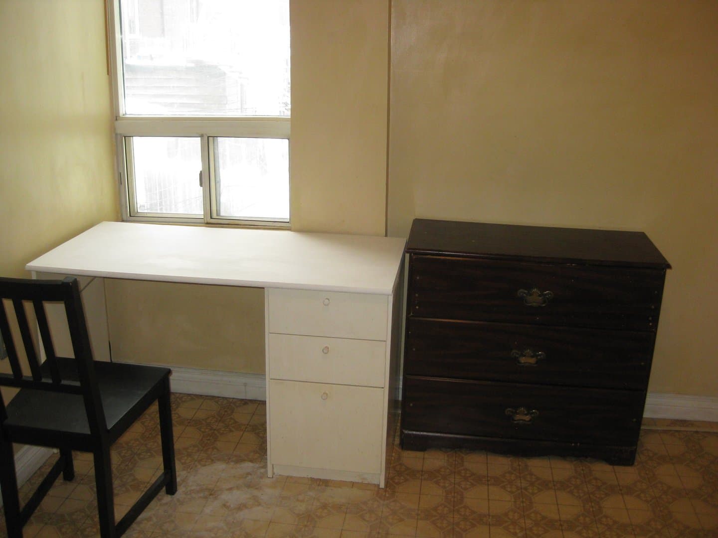 Langley Avenue - Photo 1