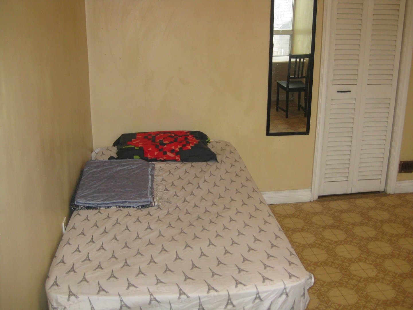 Langley Avenue - Photo 2