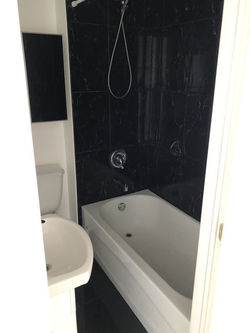 290 Harbord Street - Photo 3