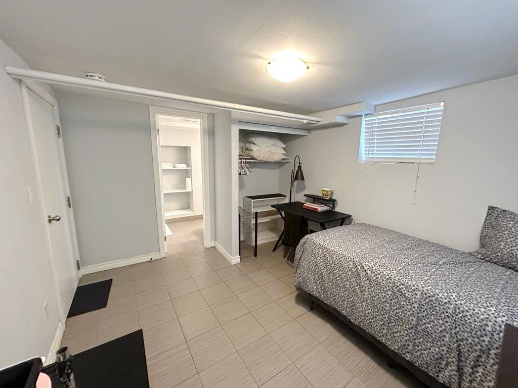 197 Spadina Road - Photo 2