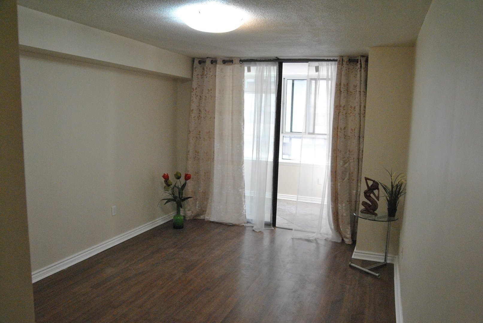 45 Carlton Street - Photo 4