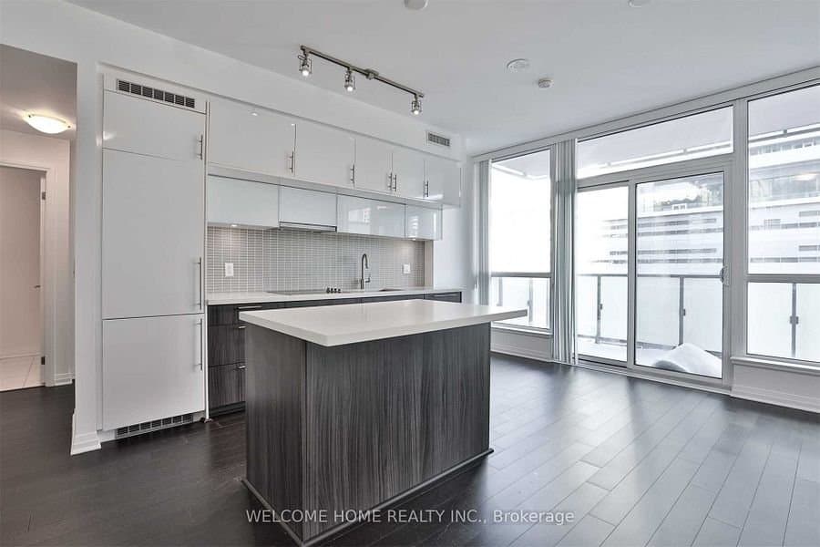 8 Mercer Street - Photo 2