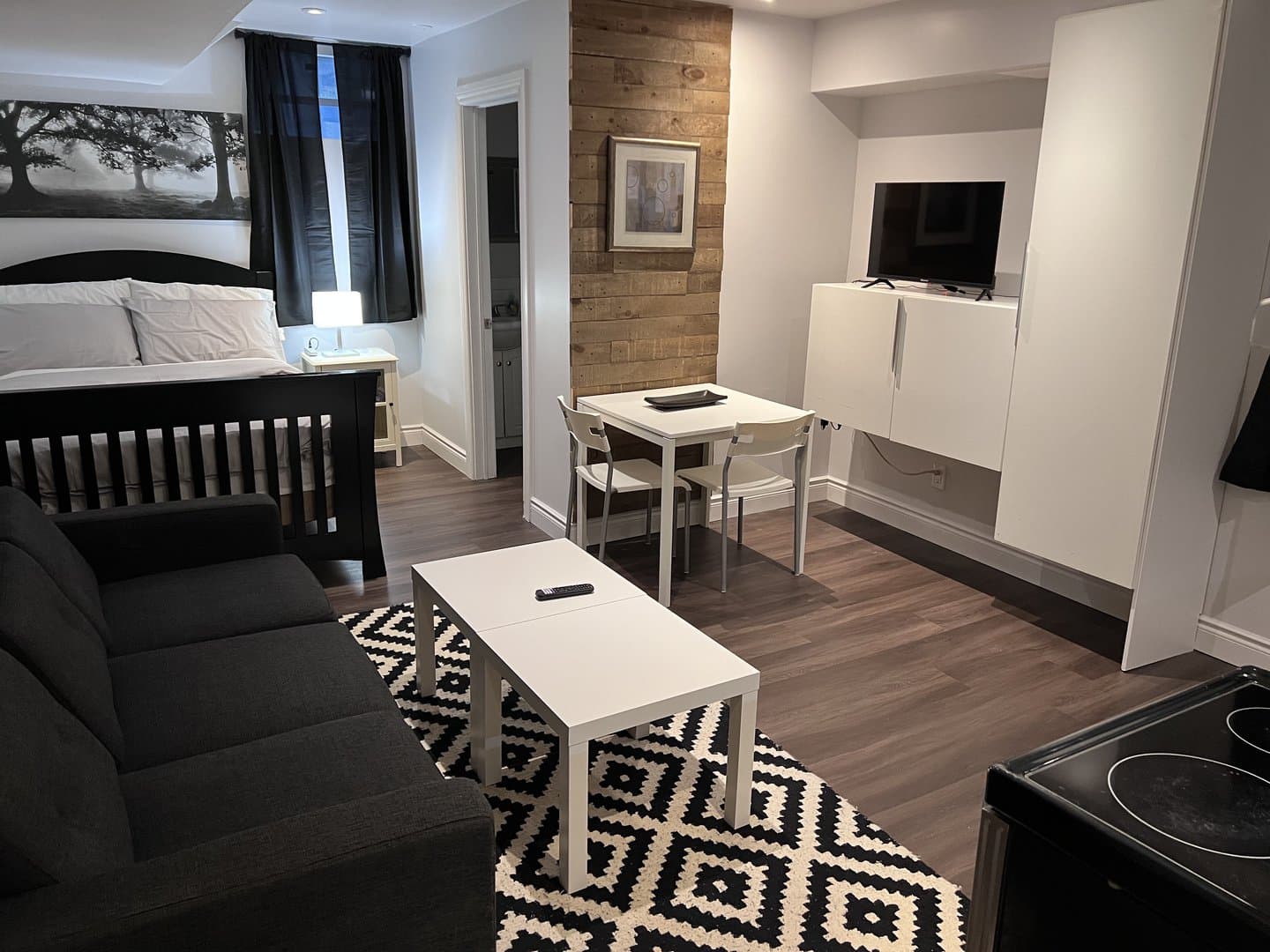 239 Pickering Street - Photo 4