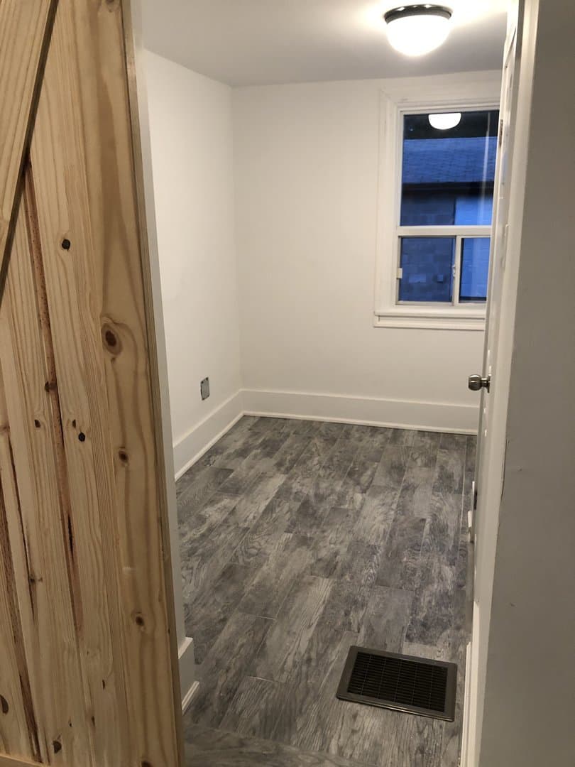 225 Grace Street - Photo 4