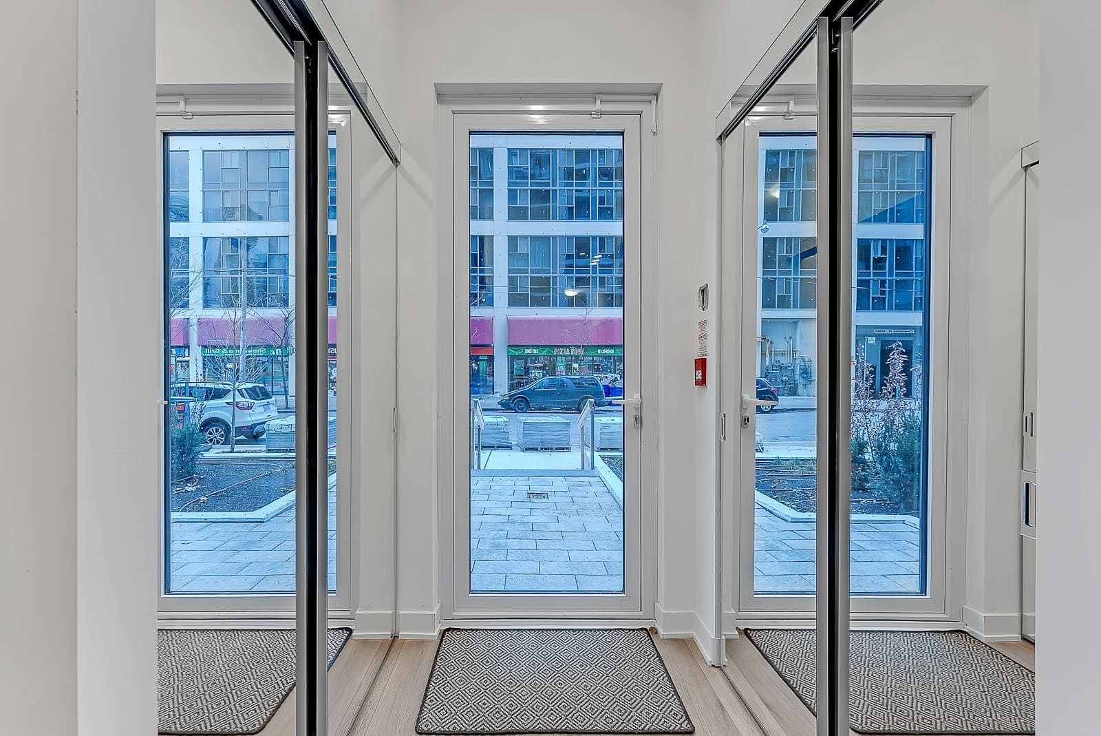 60 Princess Street - Photo 3