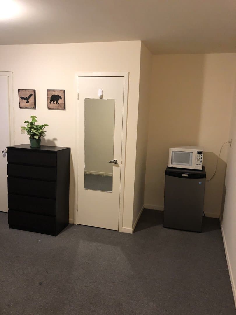 9 Albany Avenue - Photo 3