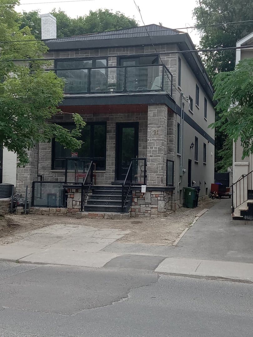 91 Soudan Avenue - Photo 1
