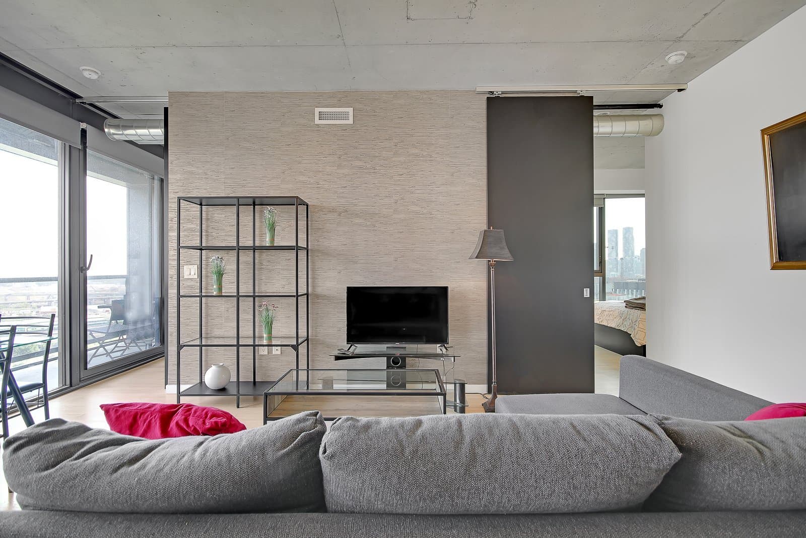 170 Bayview Avenue - Photo 4