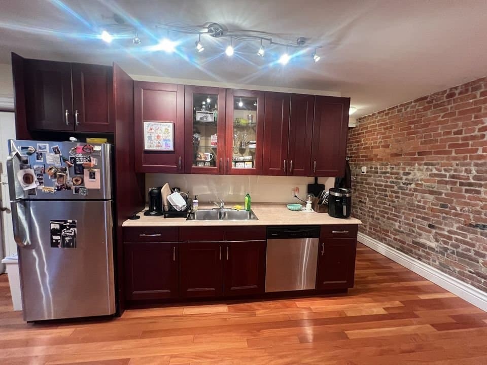 359 Davenport Road - Photo 4