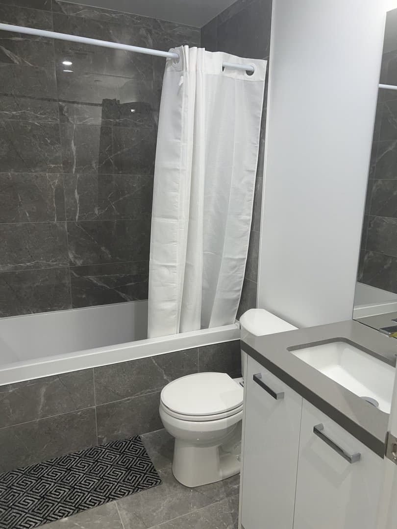 193 McCaul Street - Photo 4