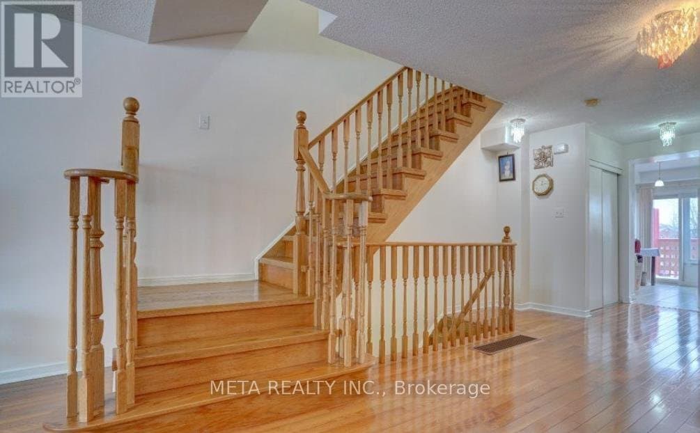 57 Hobson Avenue - Photo 3