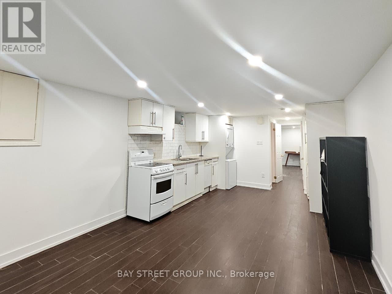 859 1/2 Bathurst Street - Photo 4