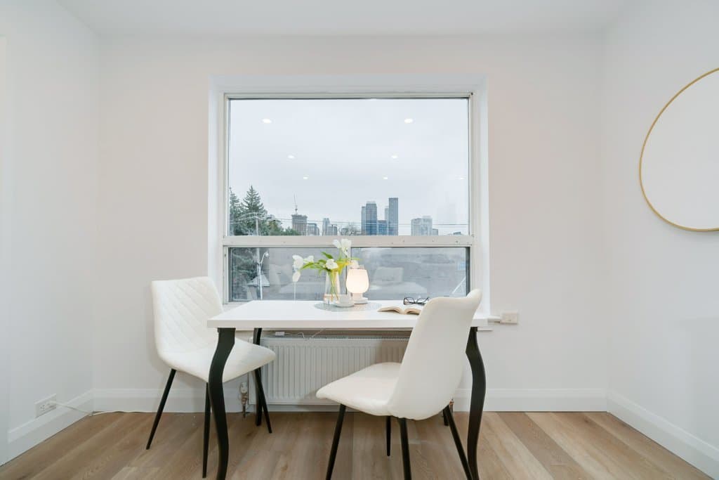 2707 Yonge Street - Photo 3