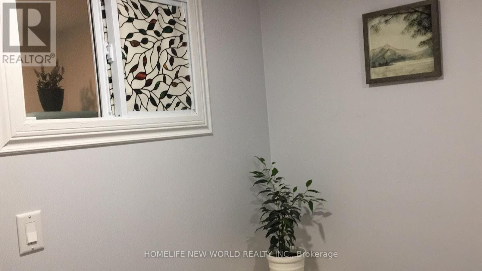2466 St Clair Avenue - Photo 4