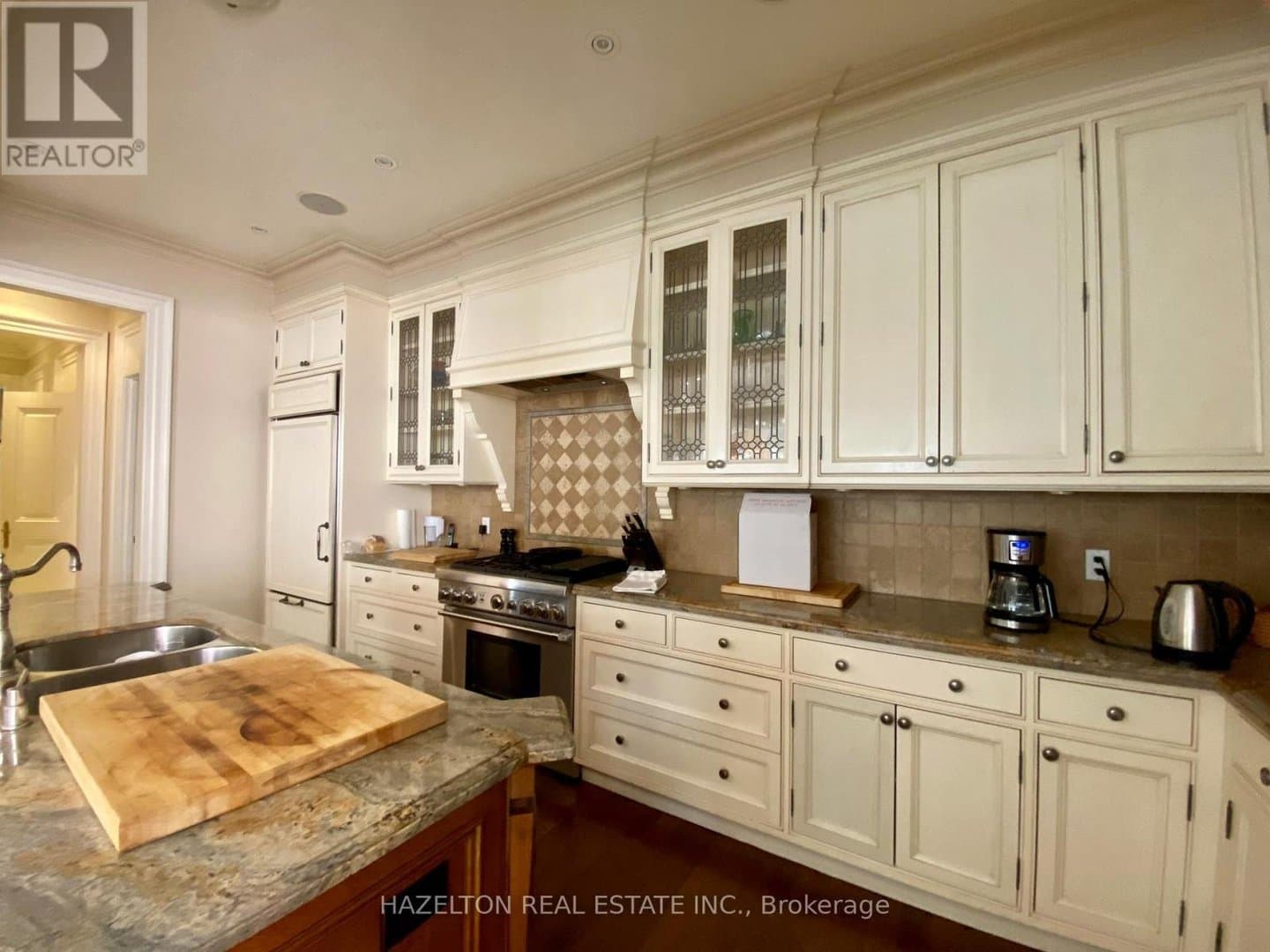 40 Maple Avenue - Photo 4