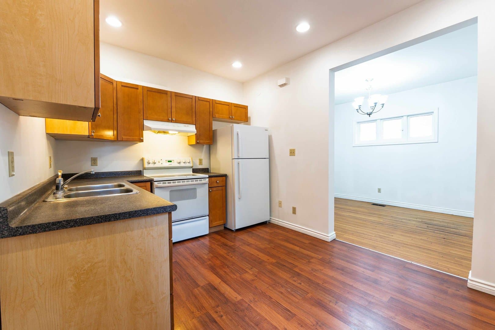 125 Mavety Street - Photo 1