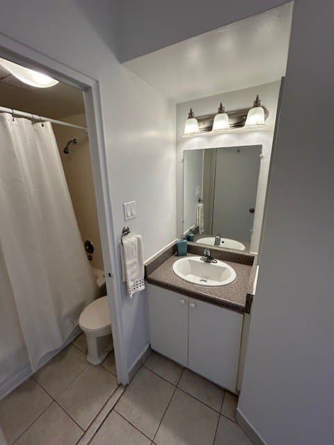 245 Roehampton Avenue - Photo 4