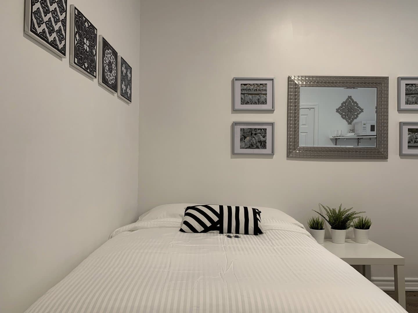 219 Spadina Road - Photo 3