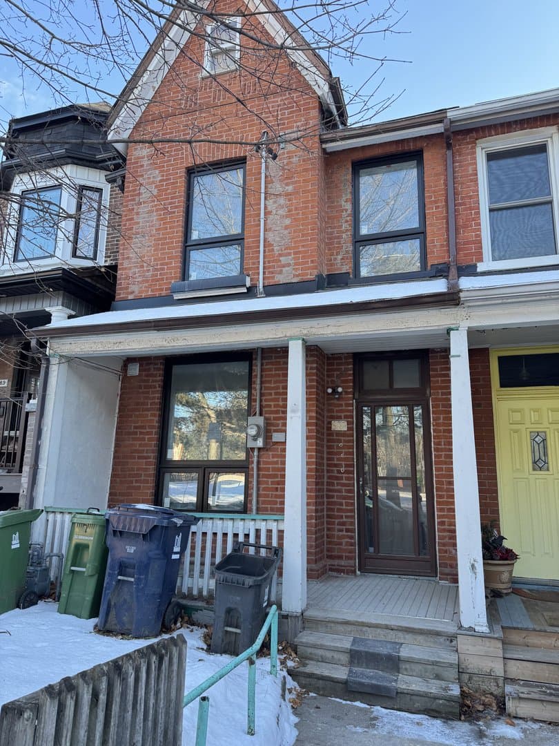 687 Markham Street - Photo 1