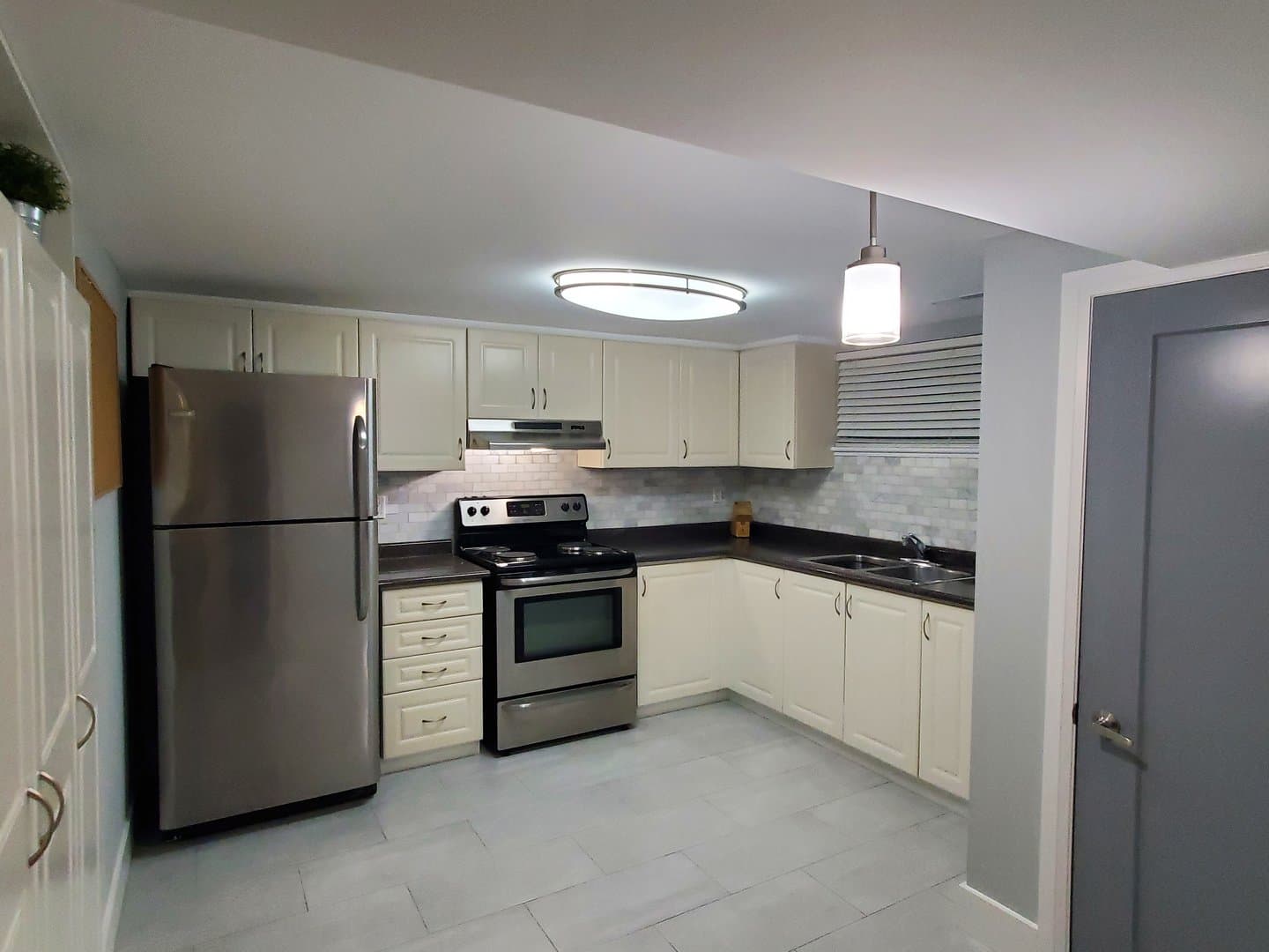 197 Honiton Street - Photo 1