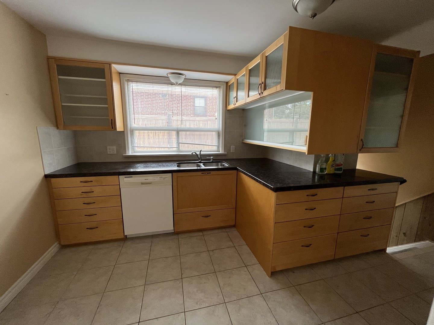 67 Scarden Avenue - Photo 3