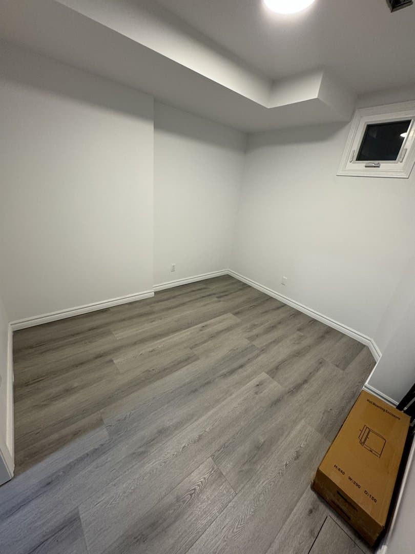 18 Nassau Street - Photo 4
