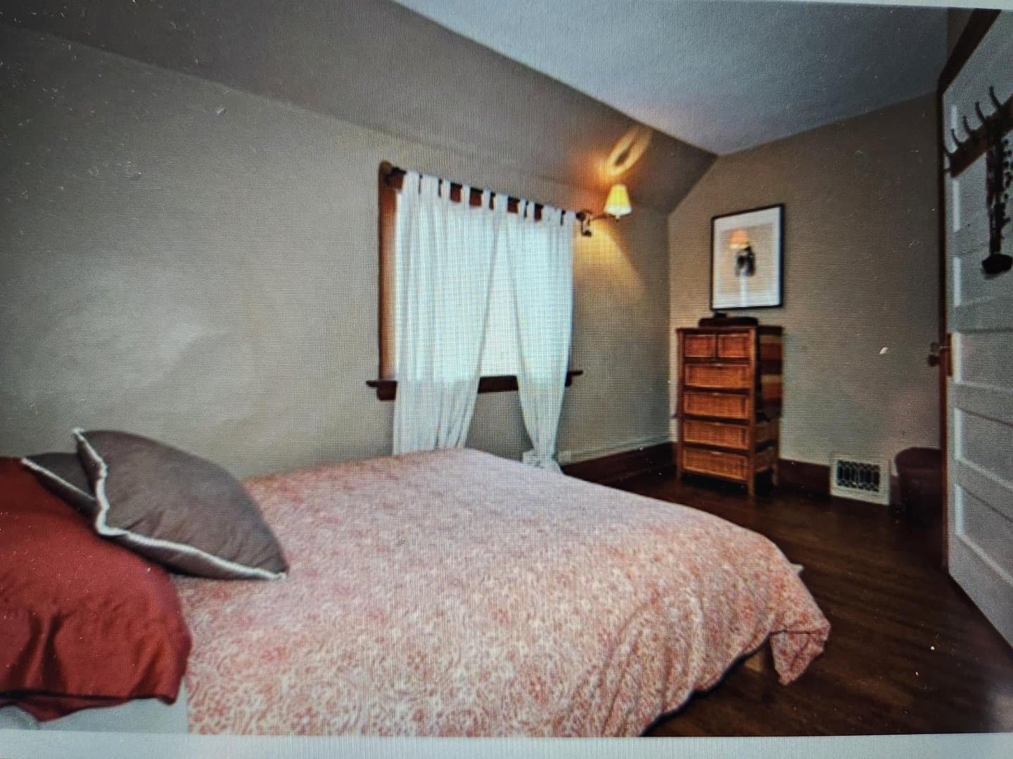 66 Beechwood Avenue - Photo 4