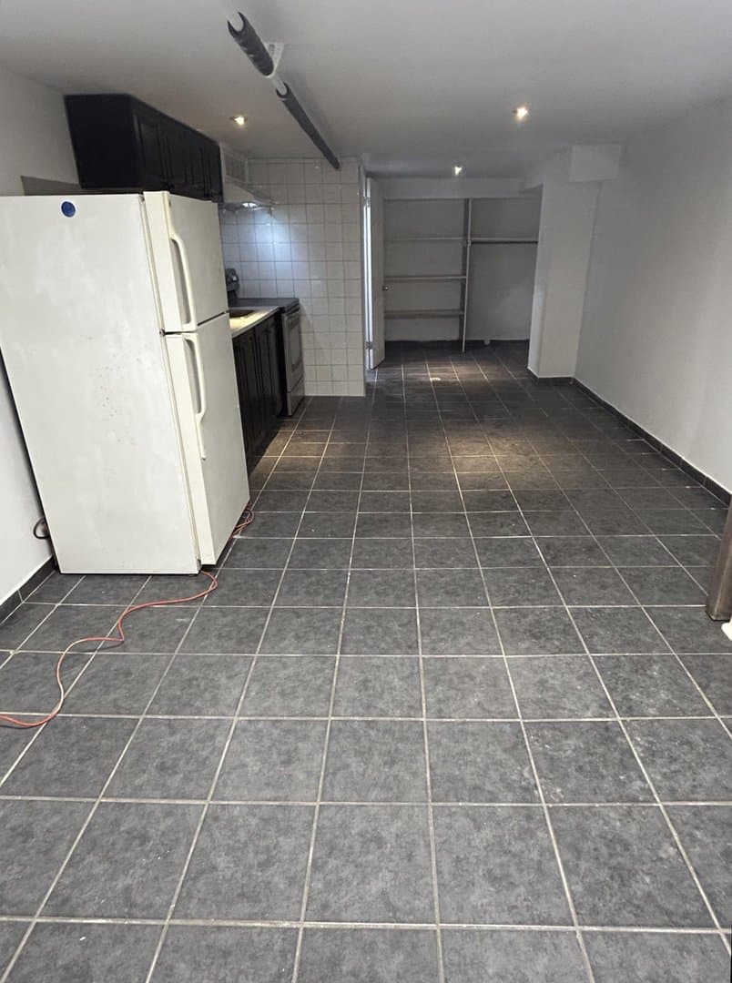 1183 Weston Road - Photo 2