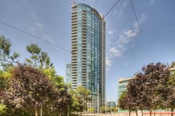 219 FORT YORK BLVD