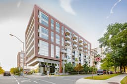 1830 BLOOR ST W