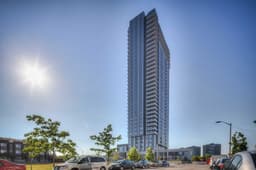 275 VILLAGE GREEN SQ