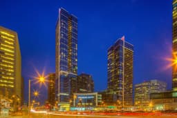 5 Sheppard Ave E