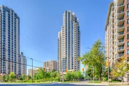 Grand Triomphe II Condos