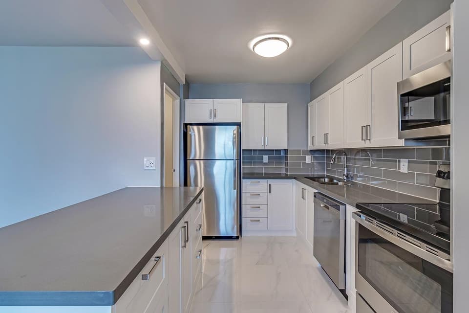 10 Macey Avenue, Scarborough, ON, M1L 4R4