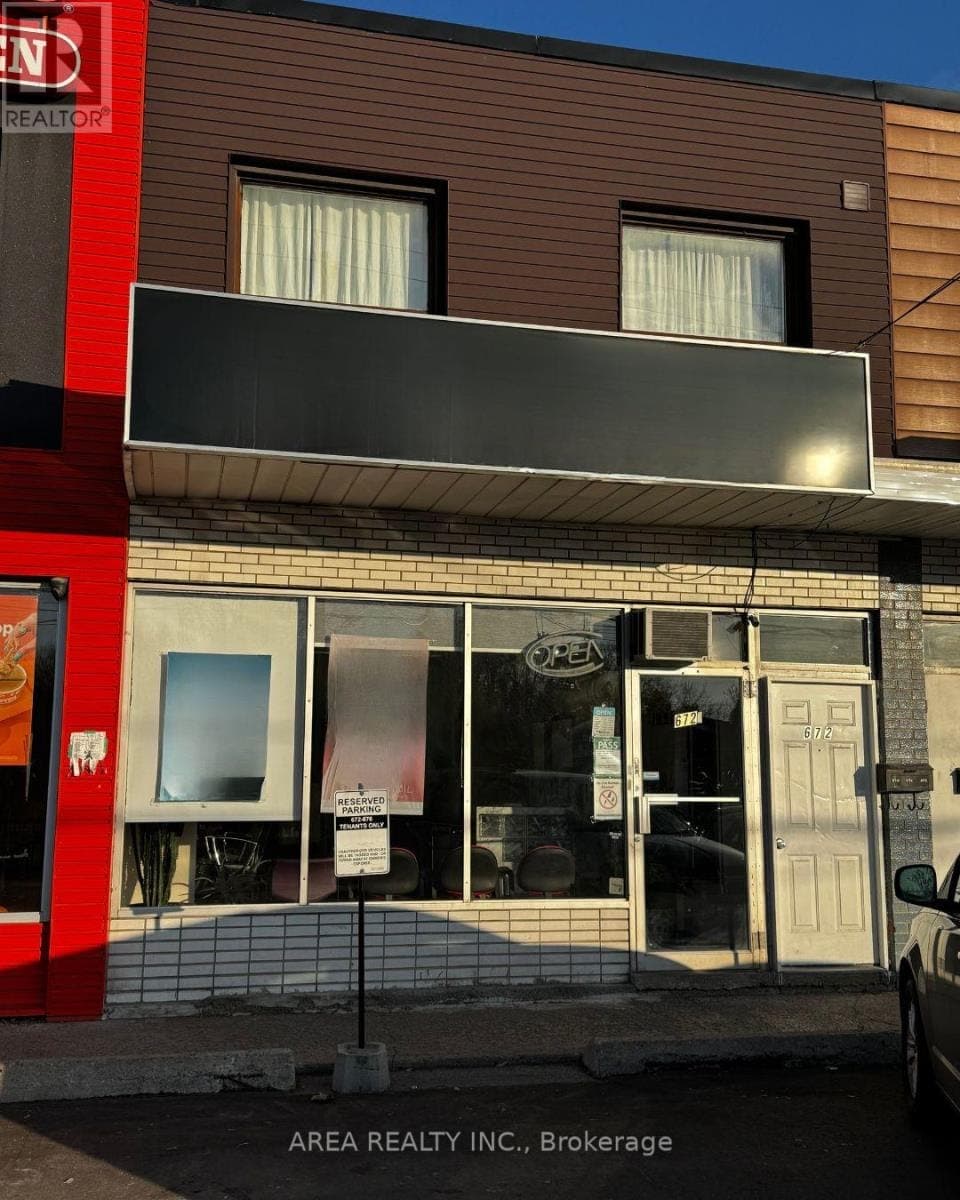 SHEPPARD AVENUE W, Toronto (Bathurst Manor), ON, M3H2S5
