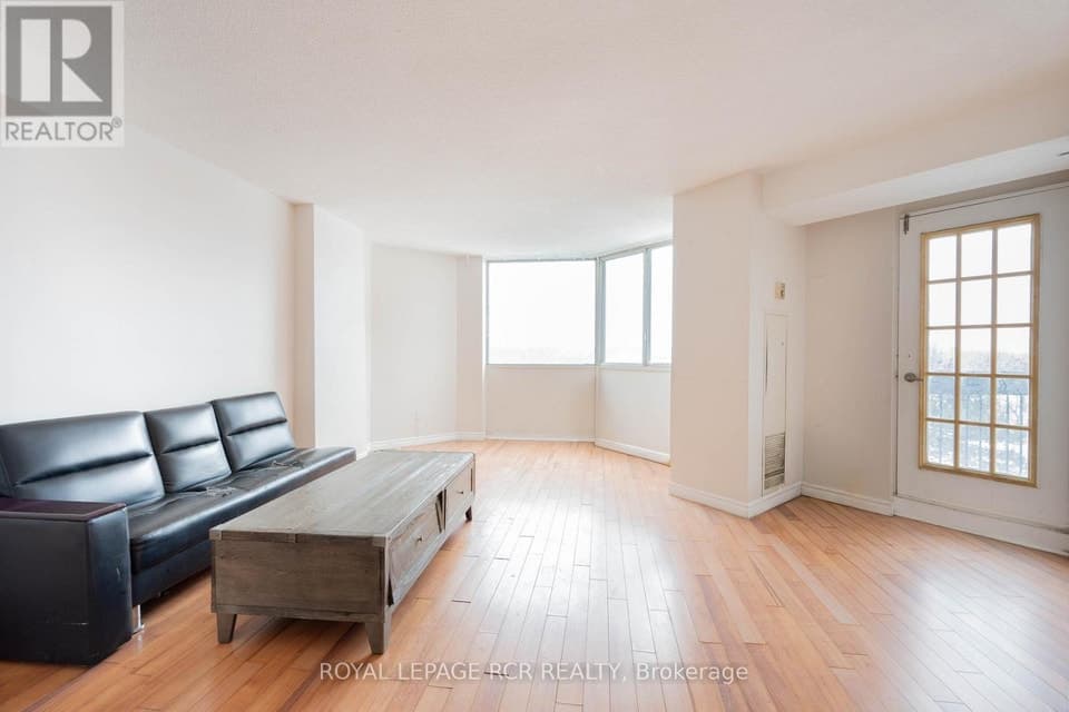 - 236 ALBION ROAD, Toronto (Elms-Old Rexdale), ON, M9W6A6