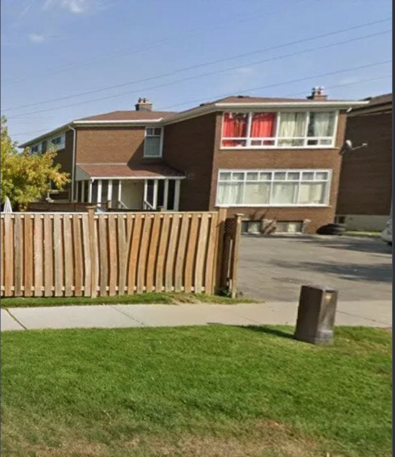 Frost Street, Etobicoke, ON M9W 1Y5