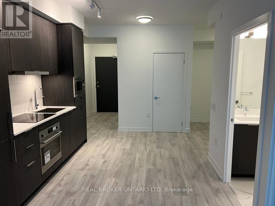 N426 - 7 GOLDEN LION HEIGHTS, Toronto (Newtonbrook East), ON, M2M0C1
