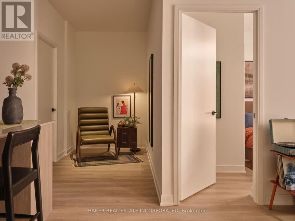 - 65 TRINITY STREET, Toronto (Waterfront Communities), ON, M5A0Y1