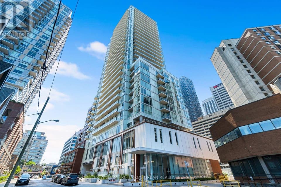 - 33 HELENDALE STREET, Toronto (Yonge-Eglinton), ON, M4R1C5