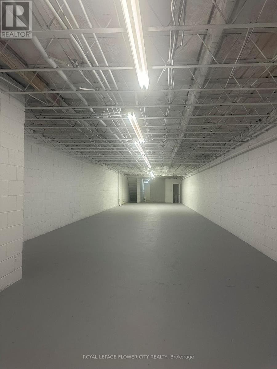 FLOOR - 329 SPADINA AVENUE, Toronto (Kensington-Chinatown), ON, M5T2E9