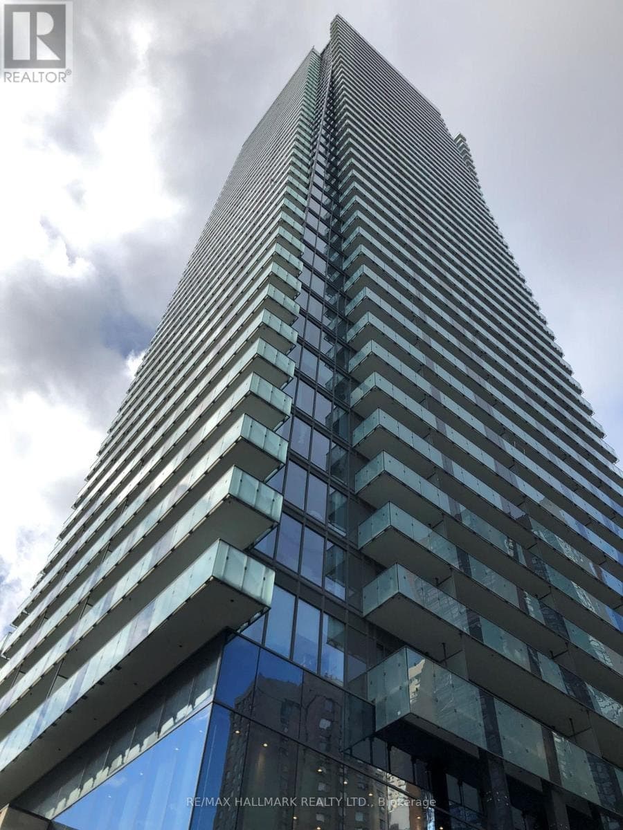 - 65 ST. MARY STREET, Toronto (Bay Street Corridor), ON, M5S0A6