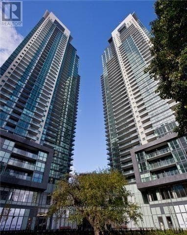 - 5168 YONGE STREET, Toronto (Willowdale West), ON, M2N0G1