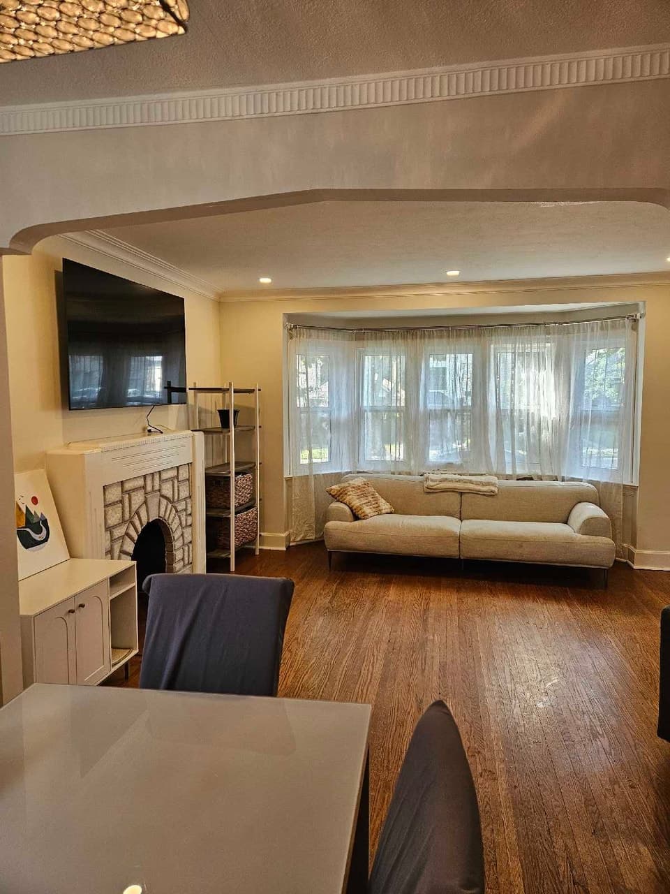 32 Southvale Dr, East York, ON M4G 1G3