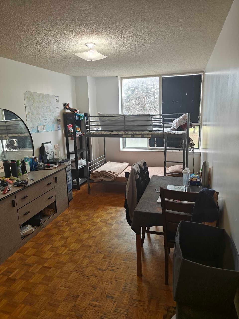 51 The Chimneystack Rd, Toronto, M3J 3L9