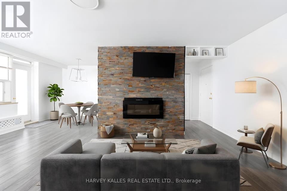 - 50 GULLIVER ROAD, Toronto (Brookhaven-Amesbury), ON, M6M2N2